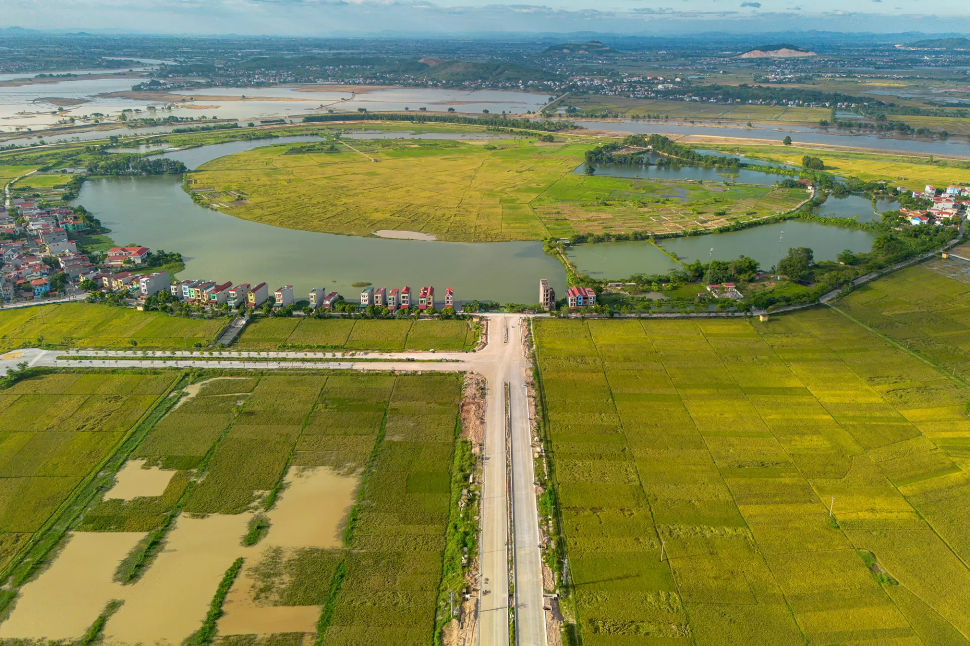 Hiện trạng Vinhomes Hòa Long Bắc Ninh Hiện trạng Vinhomes Hòa Long Bắc Ninh